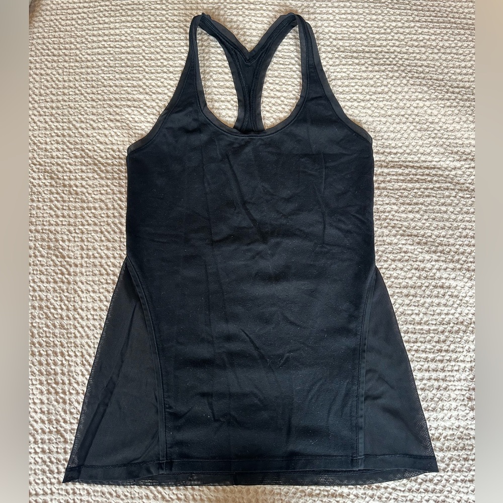 Lululemon top